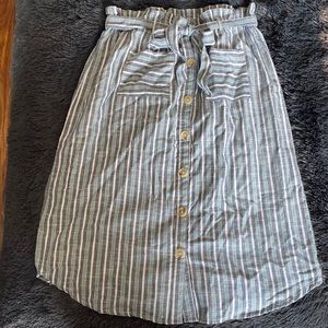 Tessa Button Down MIDI Skirt (nwot)